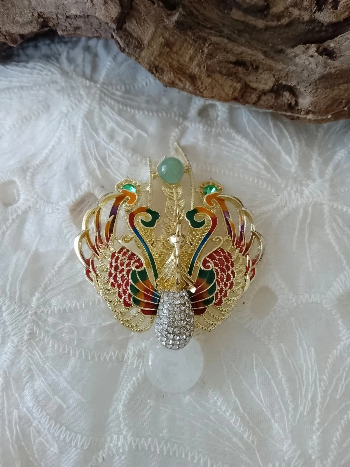 Broche paon doré et vert avec pierres naturelles – photo 2